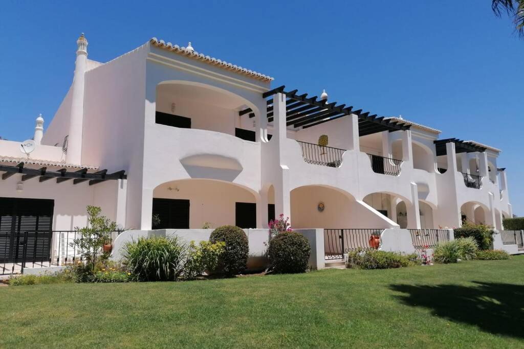 Luxury Modern T2 Ocean View - Free Parking - Pool Apartment Alvor Exterior foto