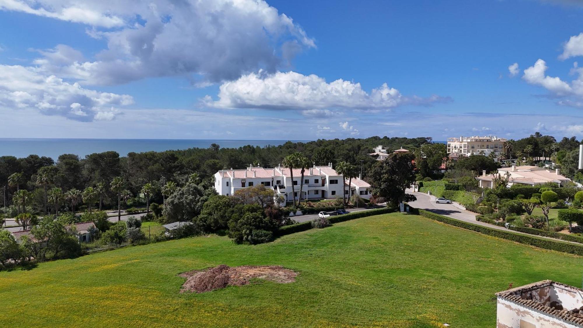 Luxury Modern T2 Ocean View - Free Parking - Pool Apartment Alvor Exterior foto